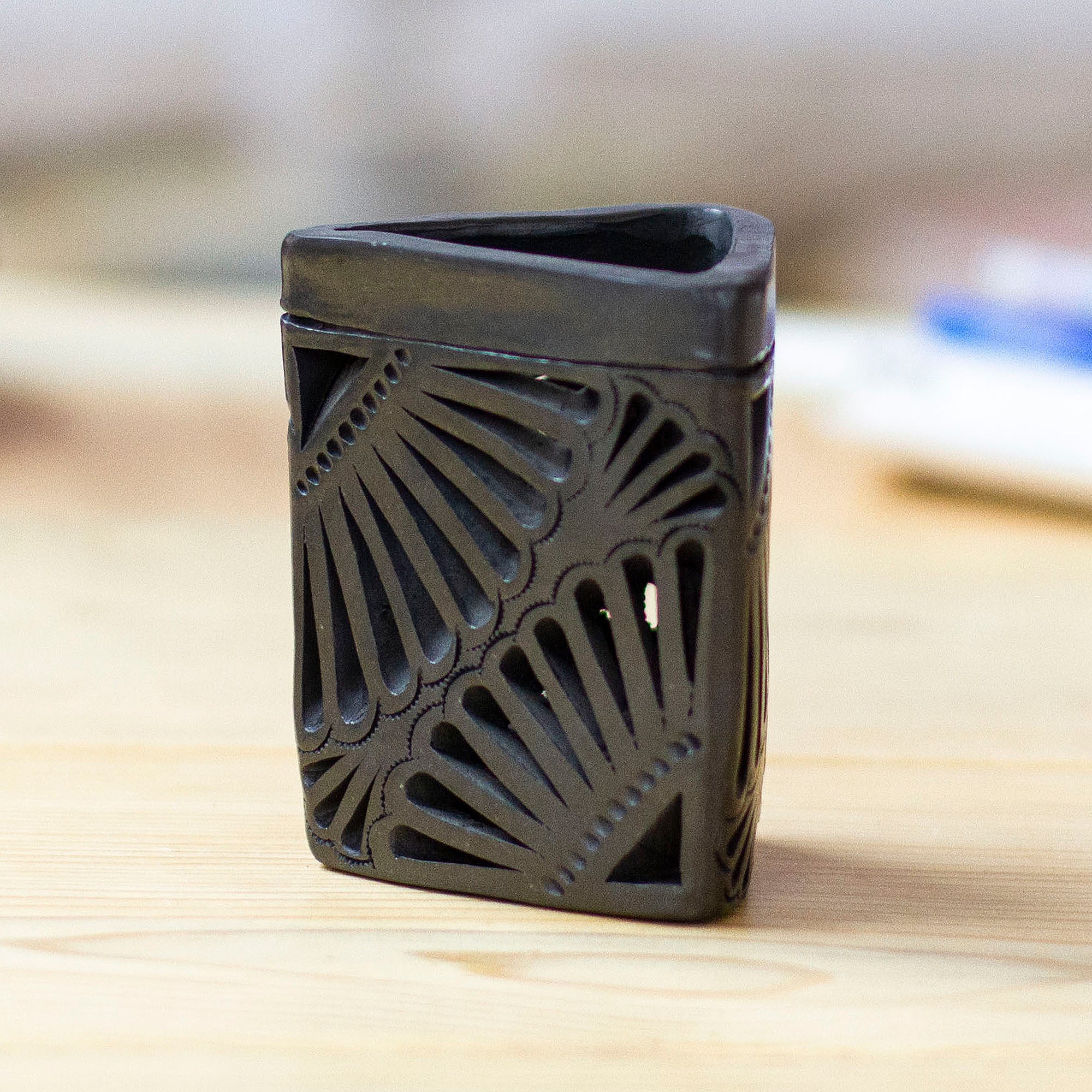 Oaxaca Barro Negro Triangular Ceramic Pencil Holder - Oaxacan Twilight